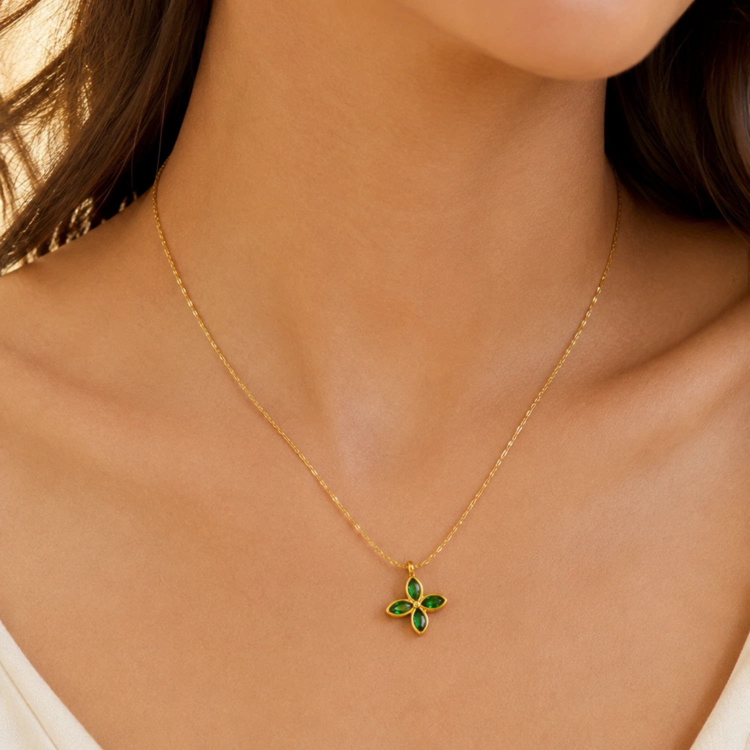 Panna Bloom Necklace